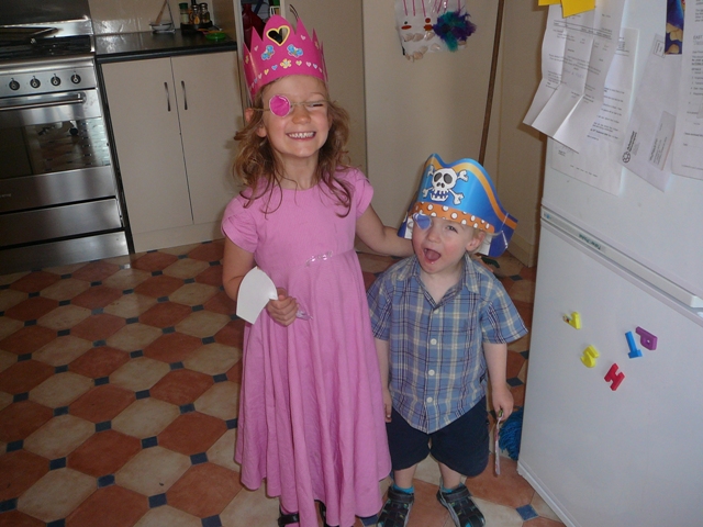 kids in the backyard 007.jpg