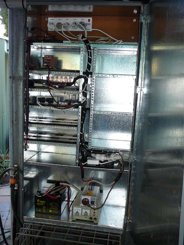 21-05 aqua 002 copy.jpg