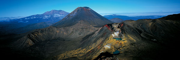 Ngauruhoe-Togariro-Ruapehu.jpg