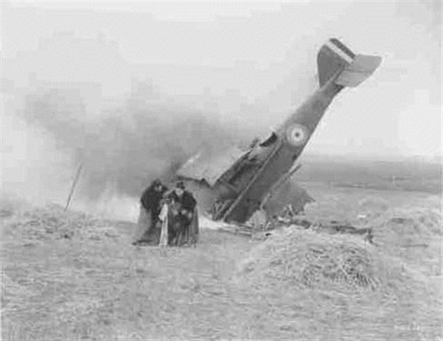 Schianto-sopworth (Small).jpg