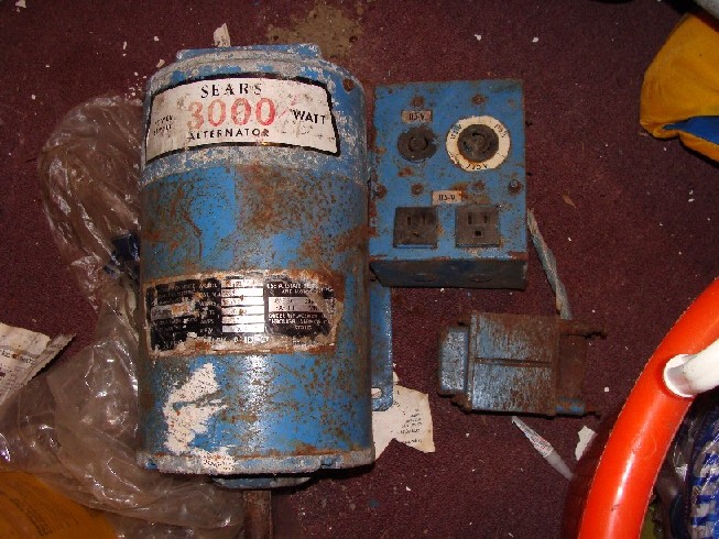 DSC3000 watt alternator.JPG