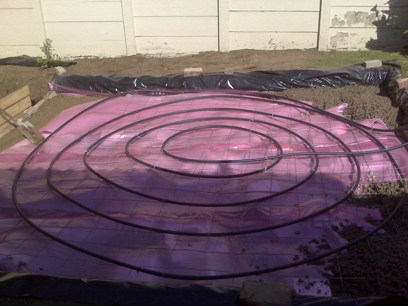 heat tubing concrete base.jpg