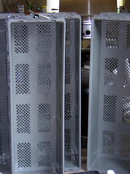 Bakki-Filters-bottom-20holes (Medium).jpg