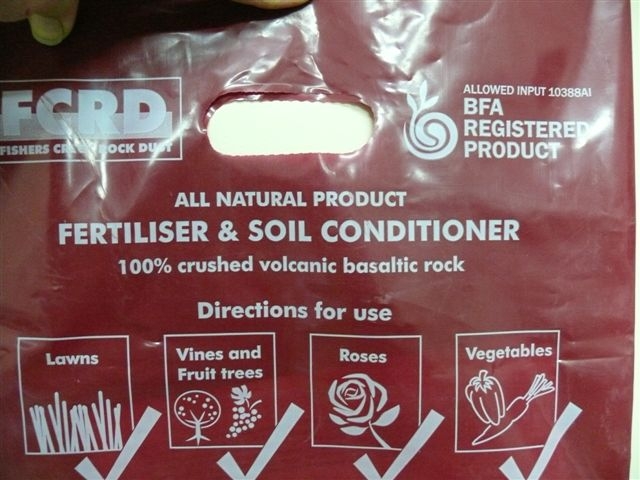 Rock dust 001(s).JPG