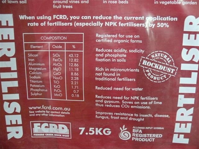 Rock dust 002(s).JPG