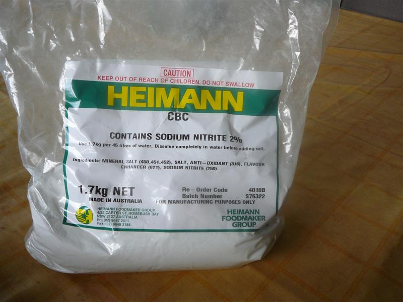 Sodium nitrite (Medium).jpg