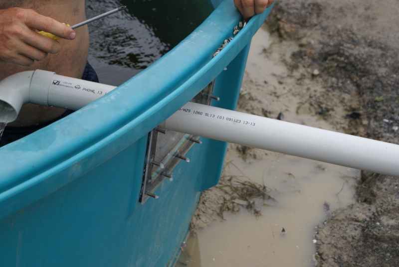 Sump Acrylic window instal.jpg