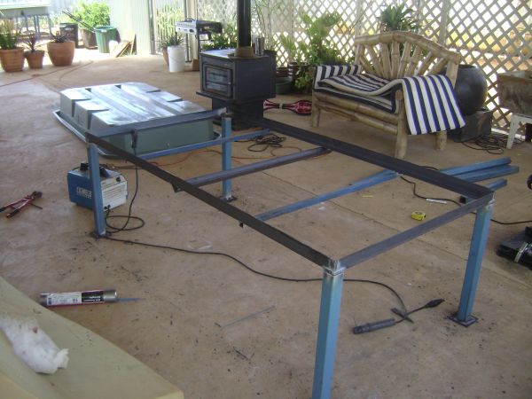 grow bed frame 2.jpg