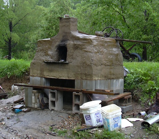 Mud Oven small.JPG