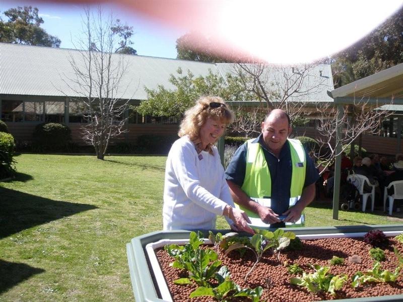 P9250023 (Medium).jpg