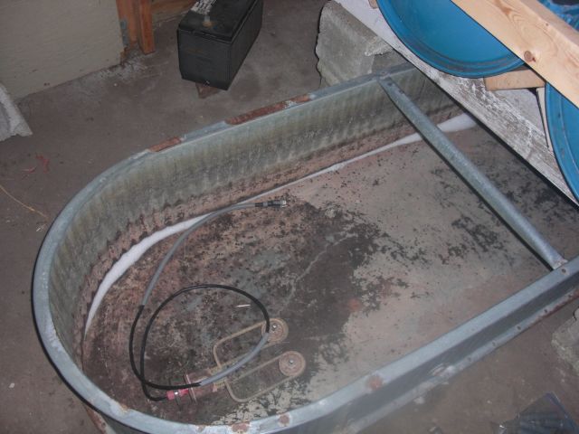 100 gal sheep tank for Sump Tank.jpg