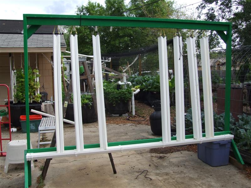 Rack with gutter (Medium).JPG