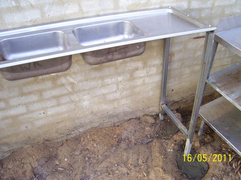 Fish-Cleaning-Bench-May-2011 002.jpg