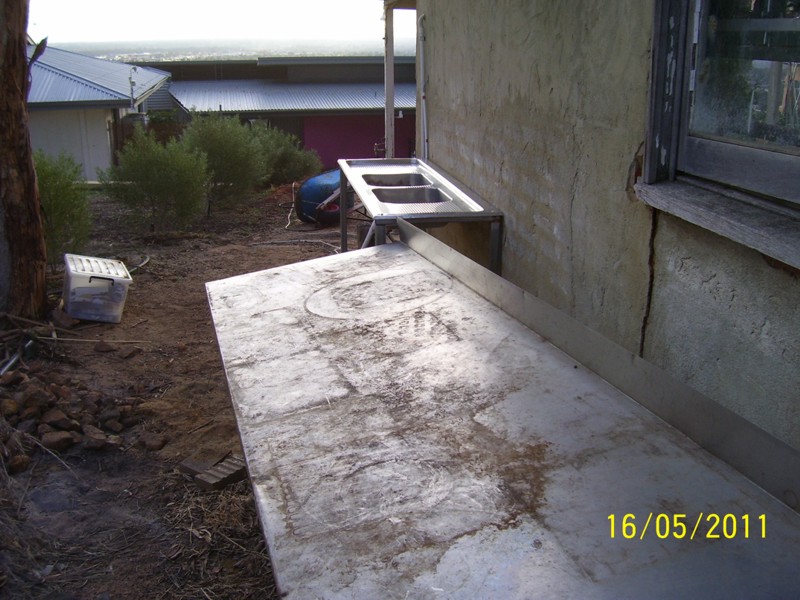 Fish-Cleaning-Bench-May-2011 004.jpg