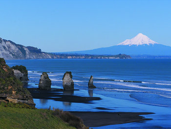 mt-taranaki from the coast.jpg