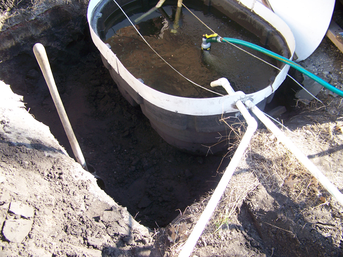 digging out hole 3.jpg