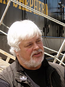 220px-Paul_Watson_portrait.jpg