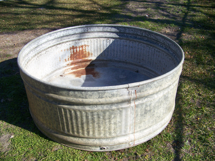 5 foot round tank 1.jpg