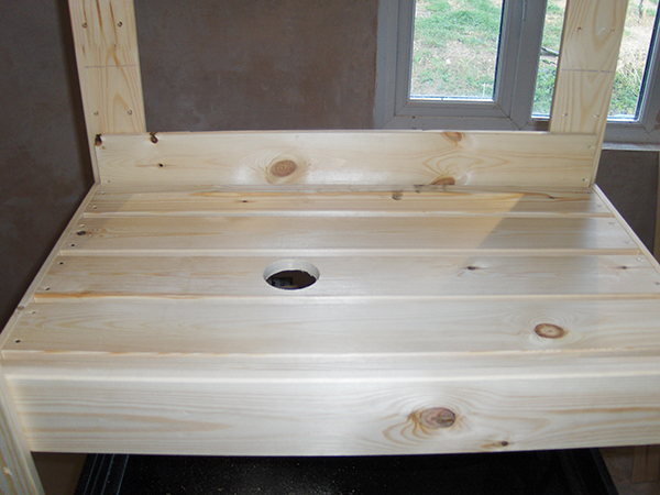 shelfoponics 010.JPG