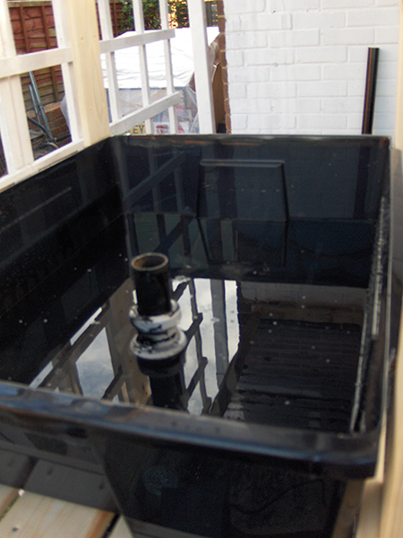 shelfoponics 014.JPG