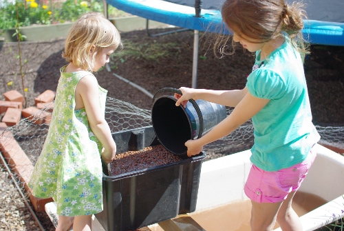 Aq washing growbed media.JPG