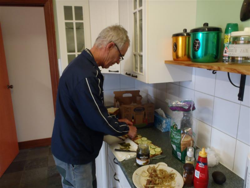 PA050032 (Custom).JPG