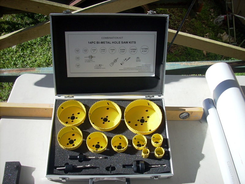 Holesaw kit r.jpg
