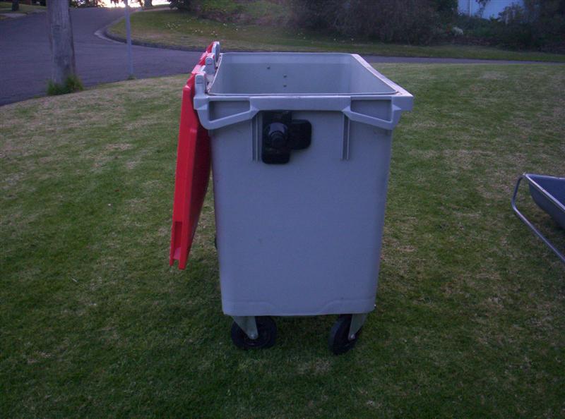 100_2214 (Medium).JPG