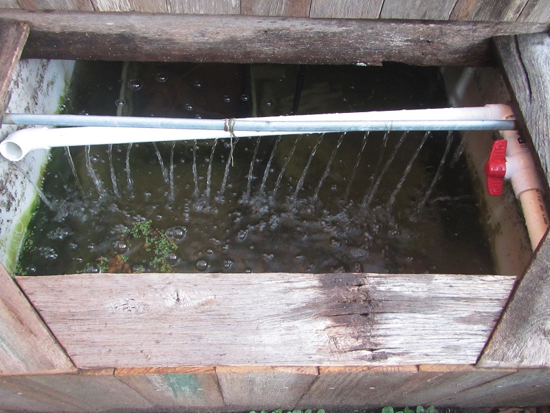 19 April 2015 - jerry rigged spraybar in ST from dismantled GB manifold.jpg