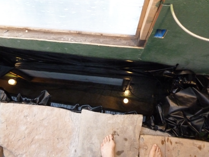 Ssump-tank-full to top-edge-229-gallons-867-liters.JPG