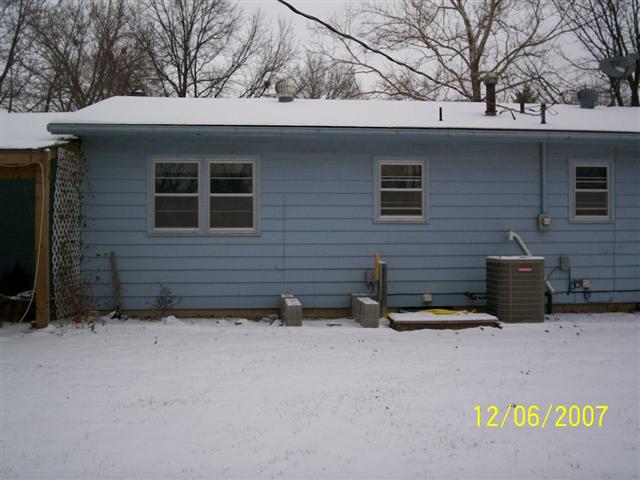 000_0404 (Small).jpg