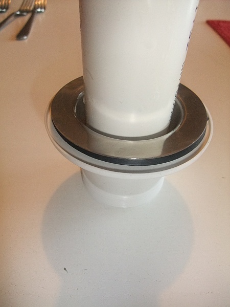 bath waste and 40mm pipe.jpg