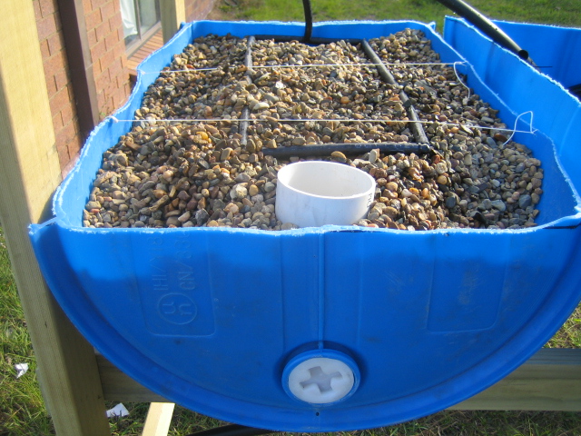 2006-09-13 grow bed 1.jpg