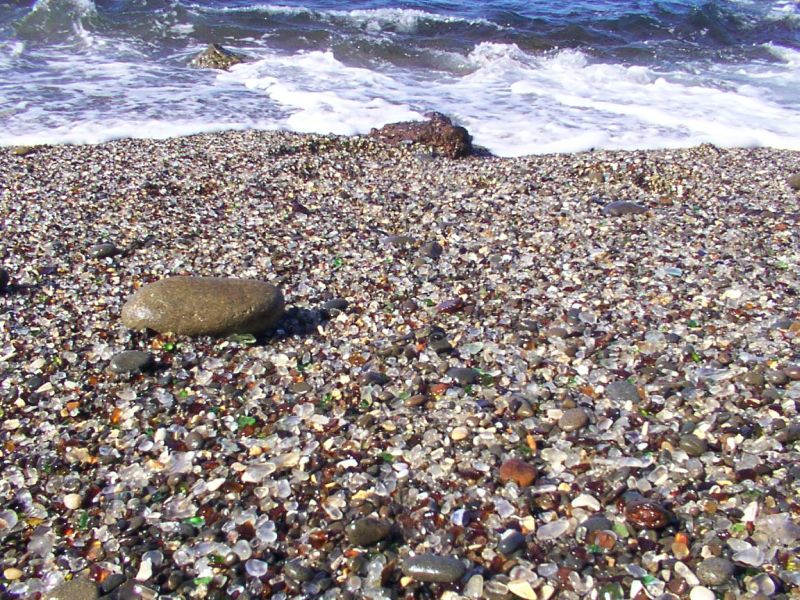 Glass Beach 10130107.jpg