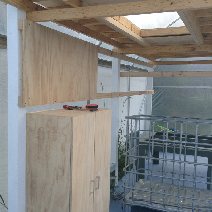 Shelter-Manhole-with-roof on.jpg