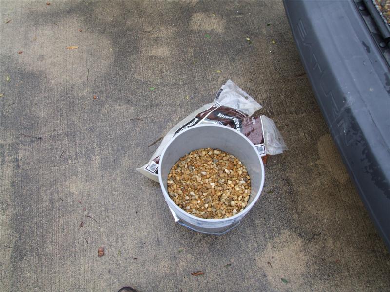 half cu ft in 5 gal bucket (Medium).JPG