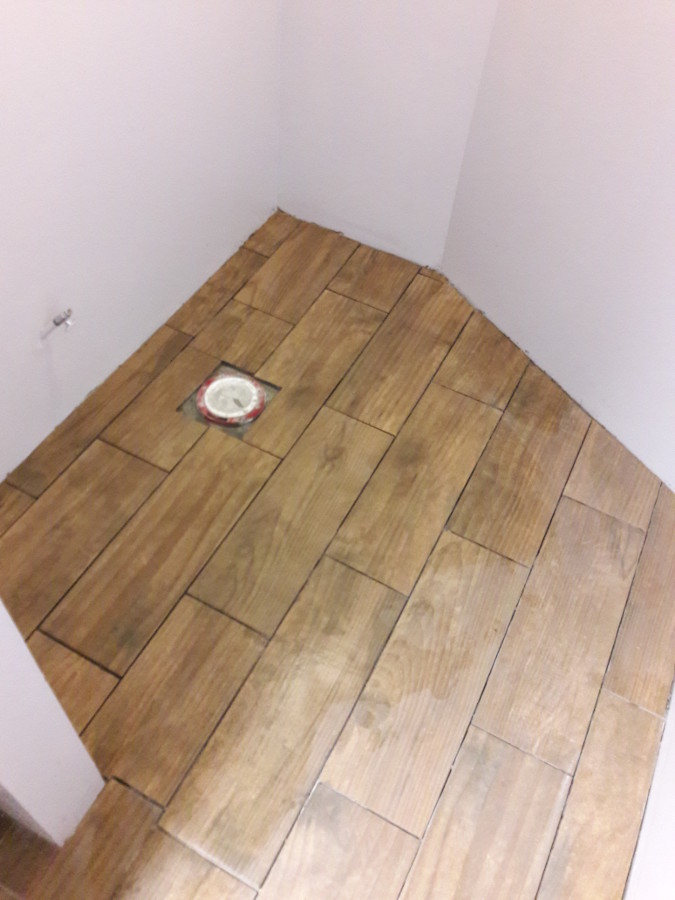Jan-21st-2018-Powder-room-tiling-finished.jpg