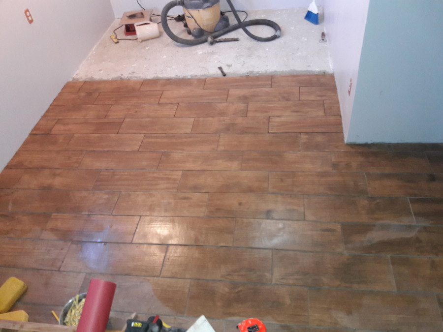 Feb-8th-18-The-final-stretch-tiles.jpg
