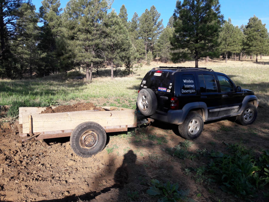 Topsoil-grab-dry-pond-to-fill-excavation-at-house-Jeep-6-14-18.jpg