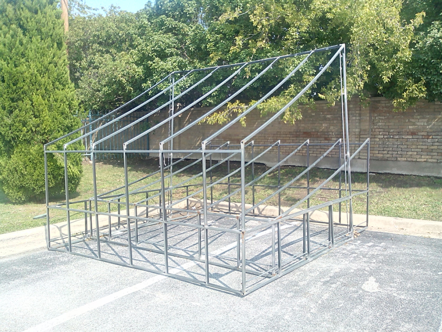 new_greenhouse_frame__view_03_small.jpg