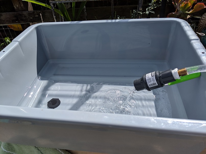 min height of water in growbed.jpg