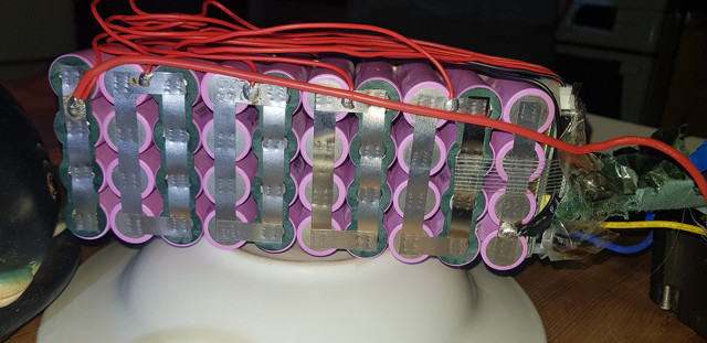 Battery pack wacky.jpg